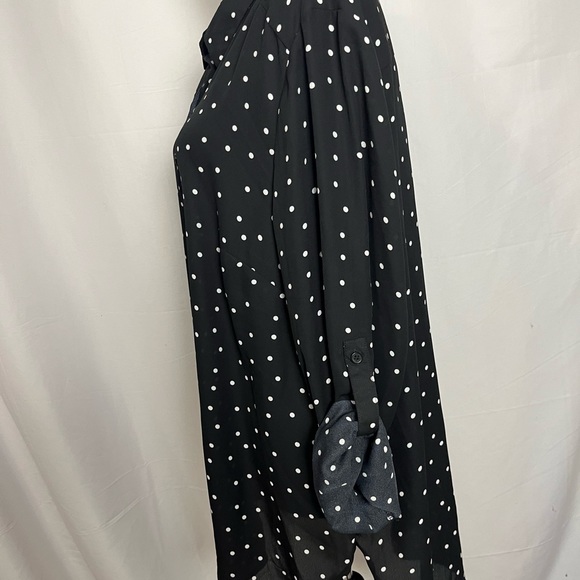Fred David black top with small white polka dots 1x - Picture 5 of 7